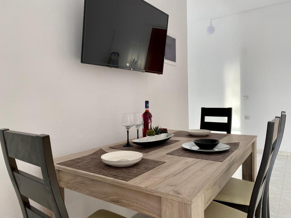 Central, Sunny & Spacious Apartment, In Kos, "1" Exteriör bild